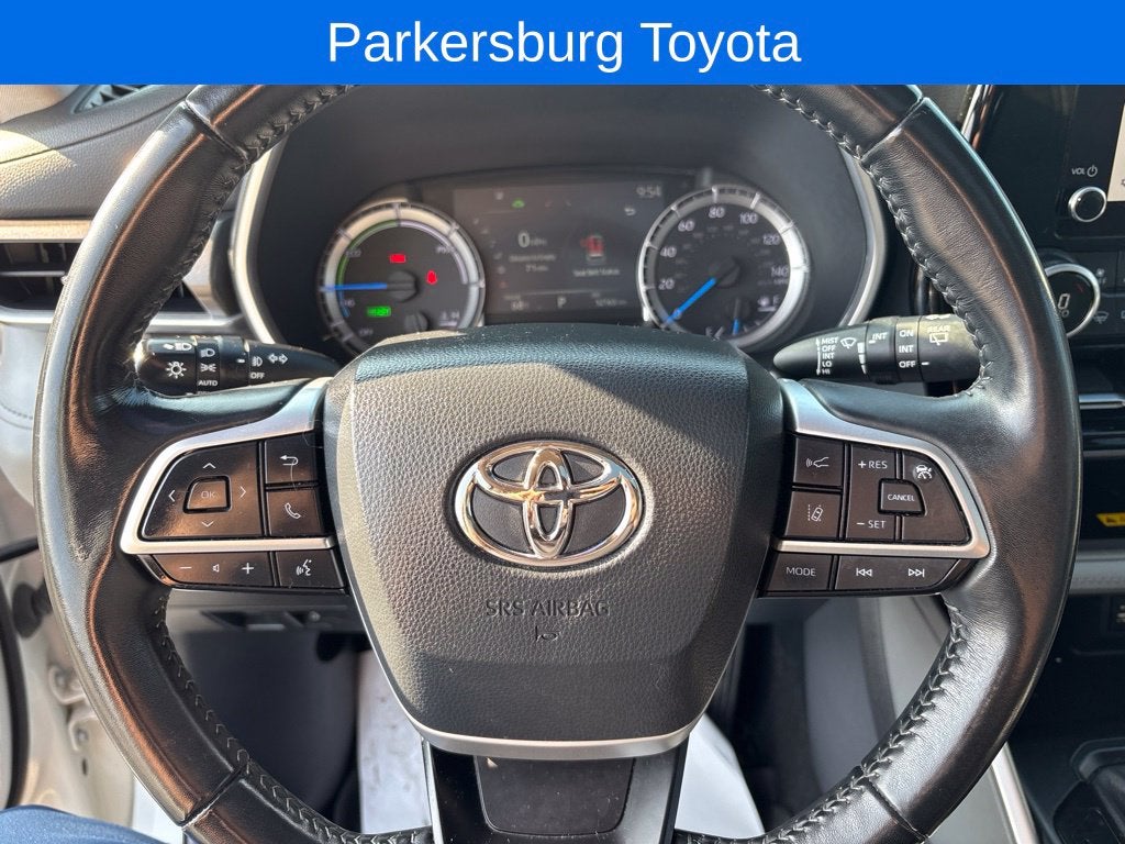 2023 Toyota Highlander Hybrid XLE