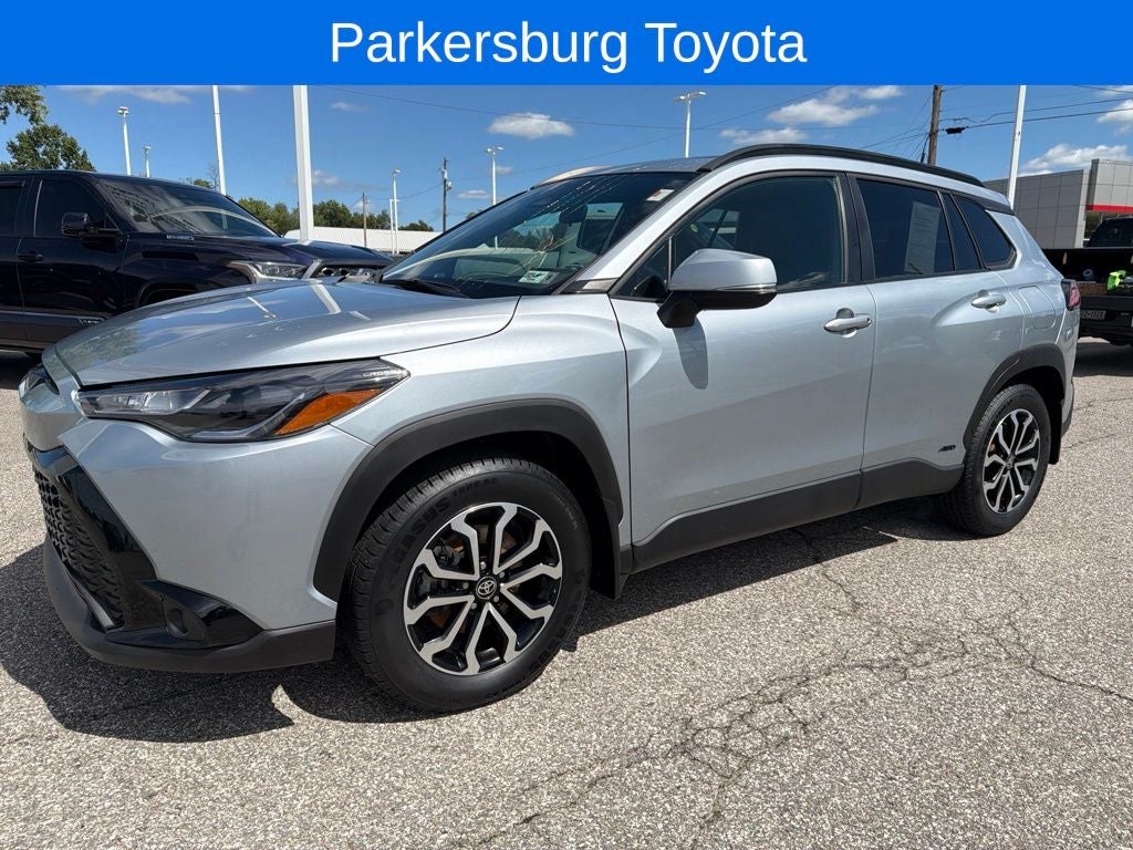 2024 Toyota Corolla Cross Hybrid SE