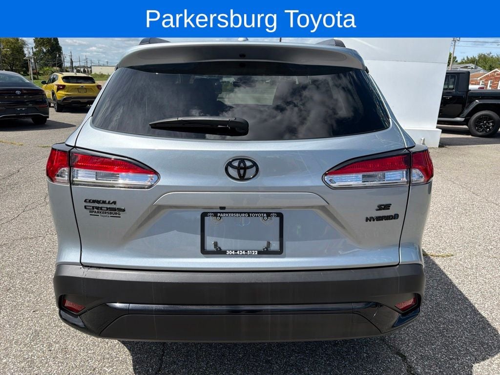 2024 Toyota Corolla Cross Hybrid SE