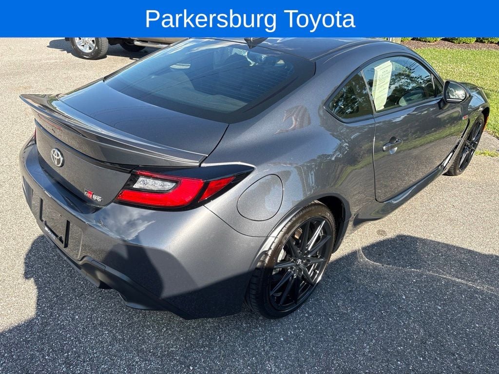 2025 Toyota GR86 Premium