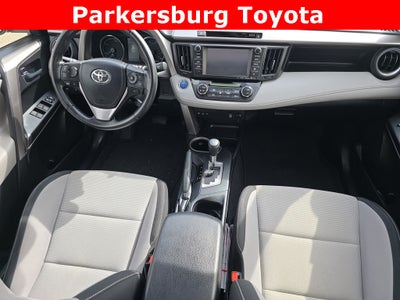 2017 Toyota RAV4 Hybrid XLE
