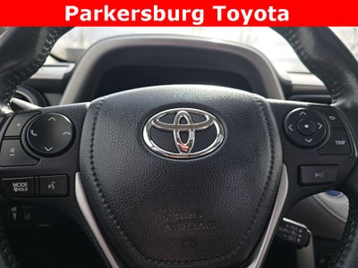 2017 Toyota RAV4 Hybrid XLE