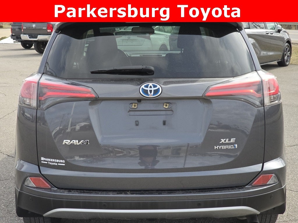 2017 Toyota RAV4 Hybrid XLE