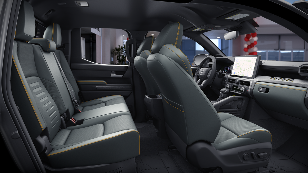 2026 Toyota Tacoma i-FORCE MAX Tacoma Trailhunter