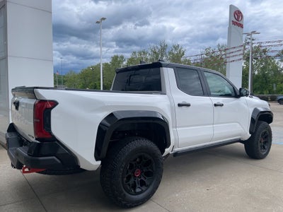 2026 Toyota Tacoma i-FORCE MAX Tacoma TRD Pro
