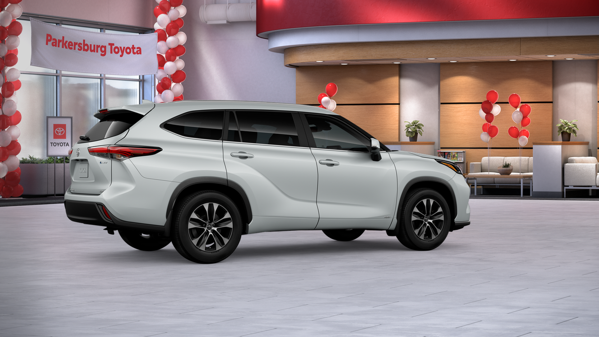 2026 Toyota Highlander Hybrid XLE