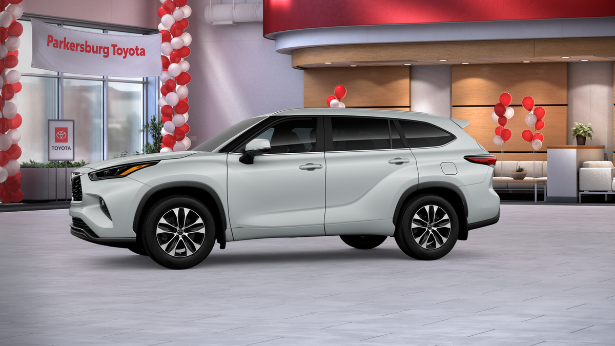 2026 Toyota Highlander Hybrid XLE