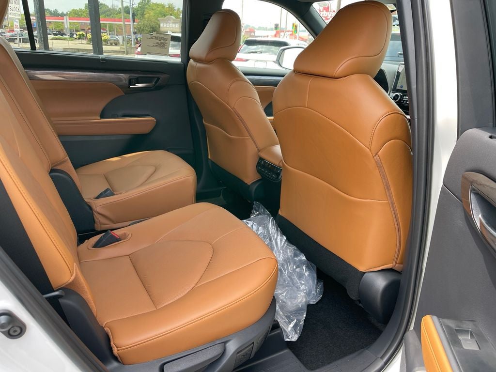 2026 Toyota Highlander Platinum