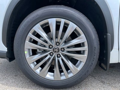 2026 Toyota Highlander Platinum