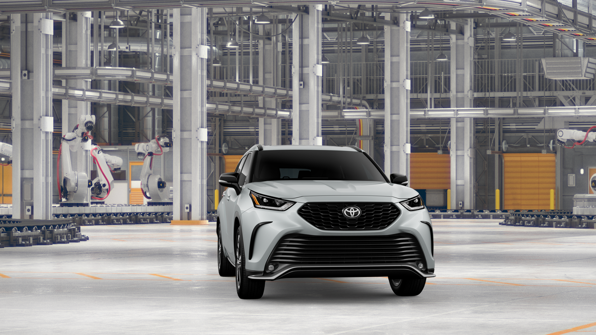 2026 Toyota Highlander XSE