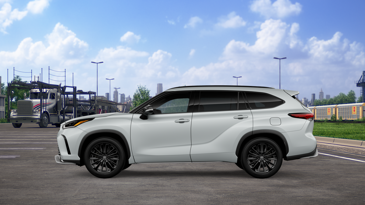 2026 Toyota Highlander XSE