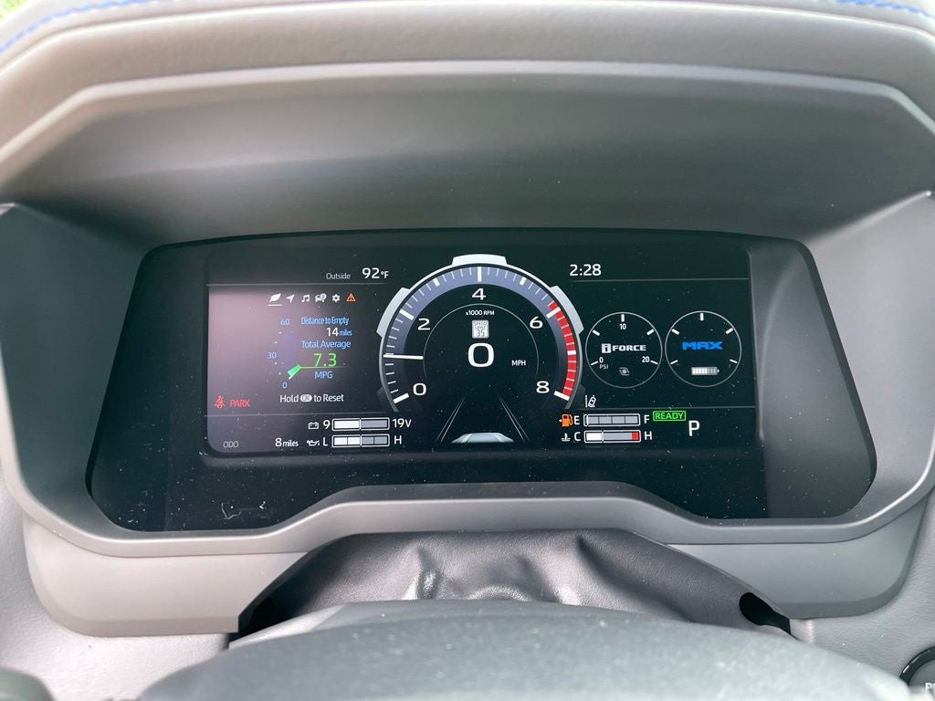 2026 Toyota Tundra i-FORCE MAX Tundra Platinum