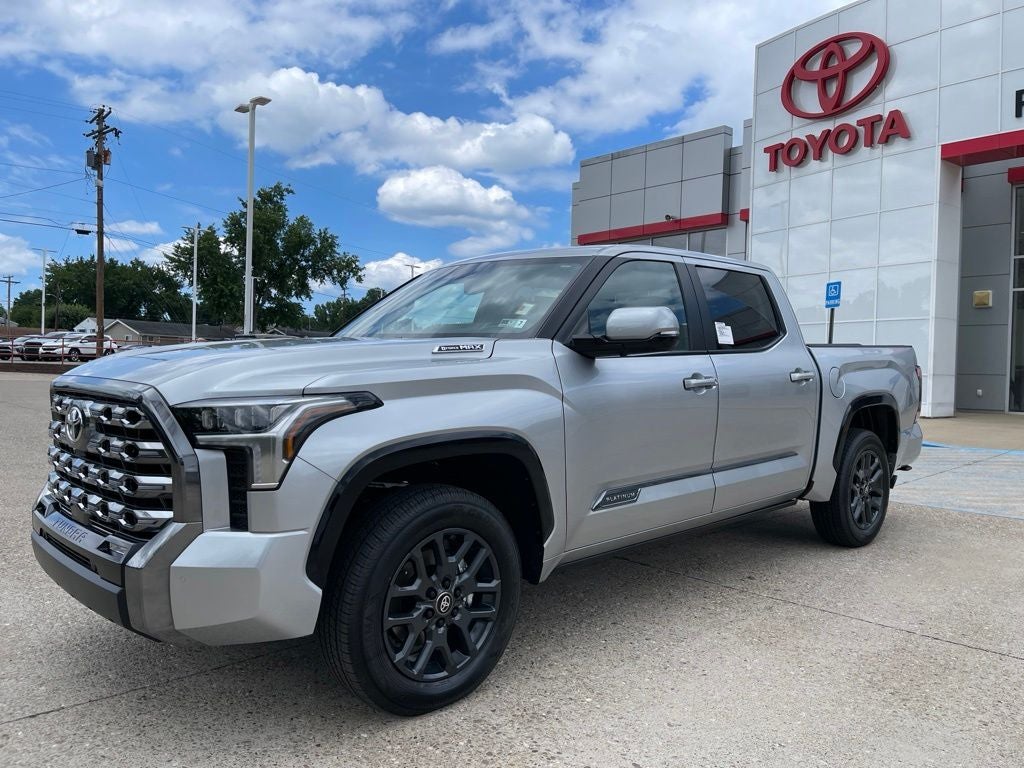2026 Toyota Tundra i-FORCE MAX Tundra Platinum