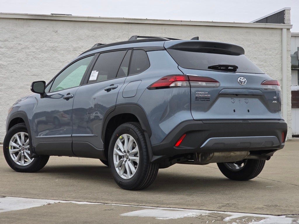 2026 Toyota Corolla Cross LE