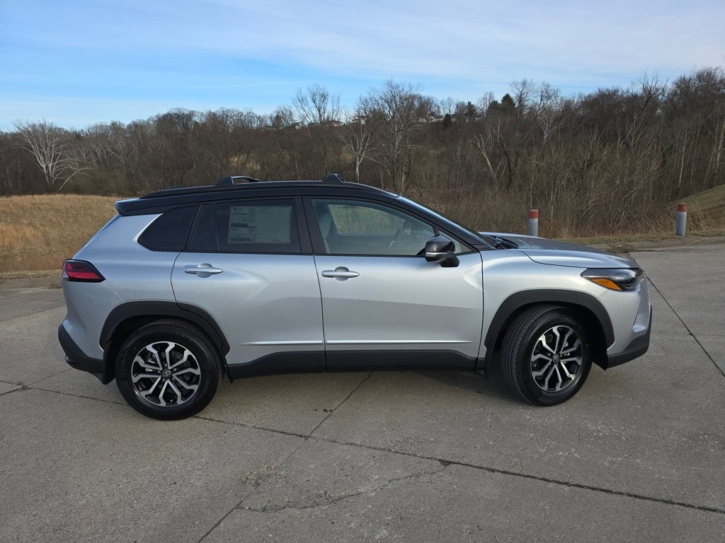 2026 Toyota Corolla Cross Hybrid SE
