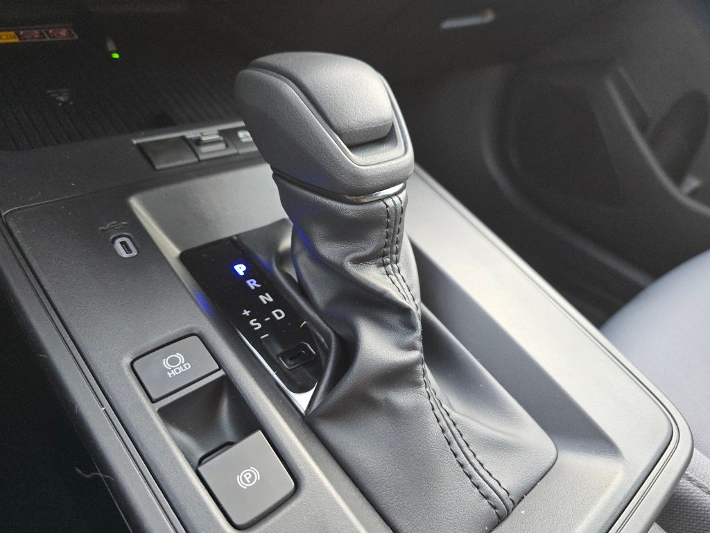 2026 Toyota Corolla Cross Hybrid SE