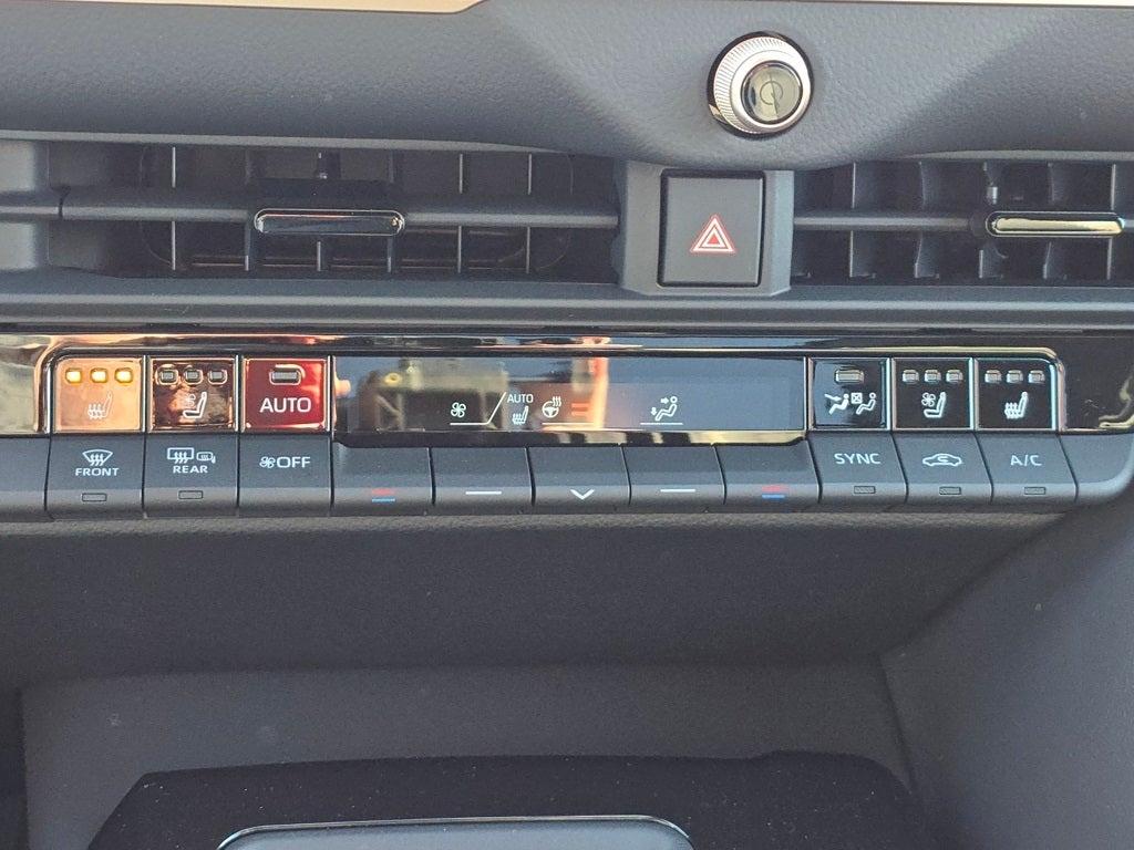 2025 Toyota Toyota Crown Signia Limited