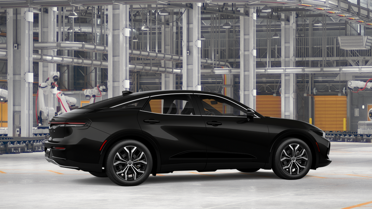 2027 Toyota Toyota Crown XLE