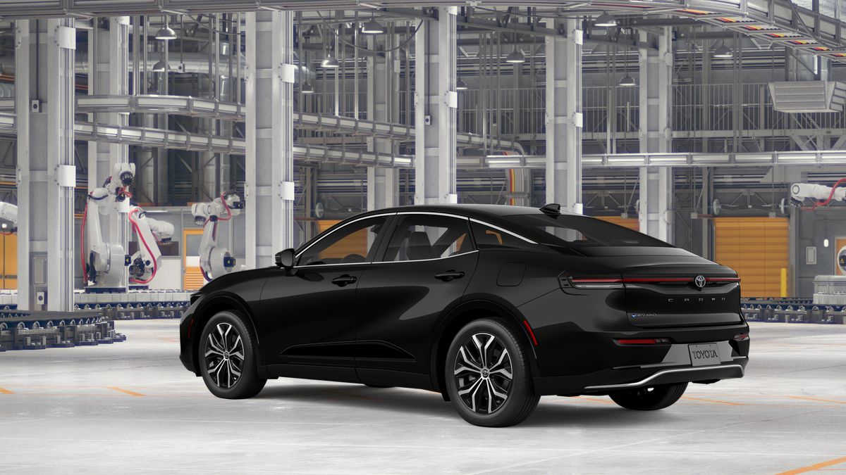 2027 Toyota Toyota Crown XLE