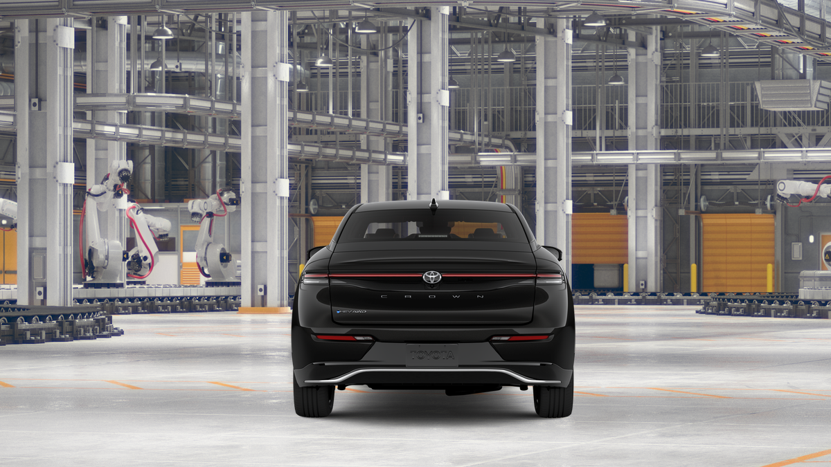 2027 Toyota Toyota Crown XLE