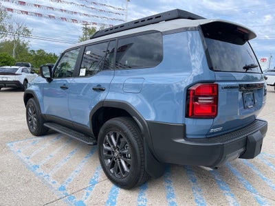 2026 Toyota Land Cruiser 4WD (Natl)