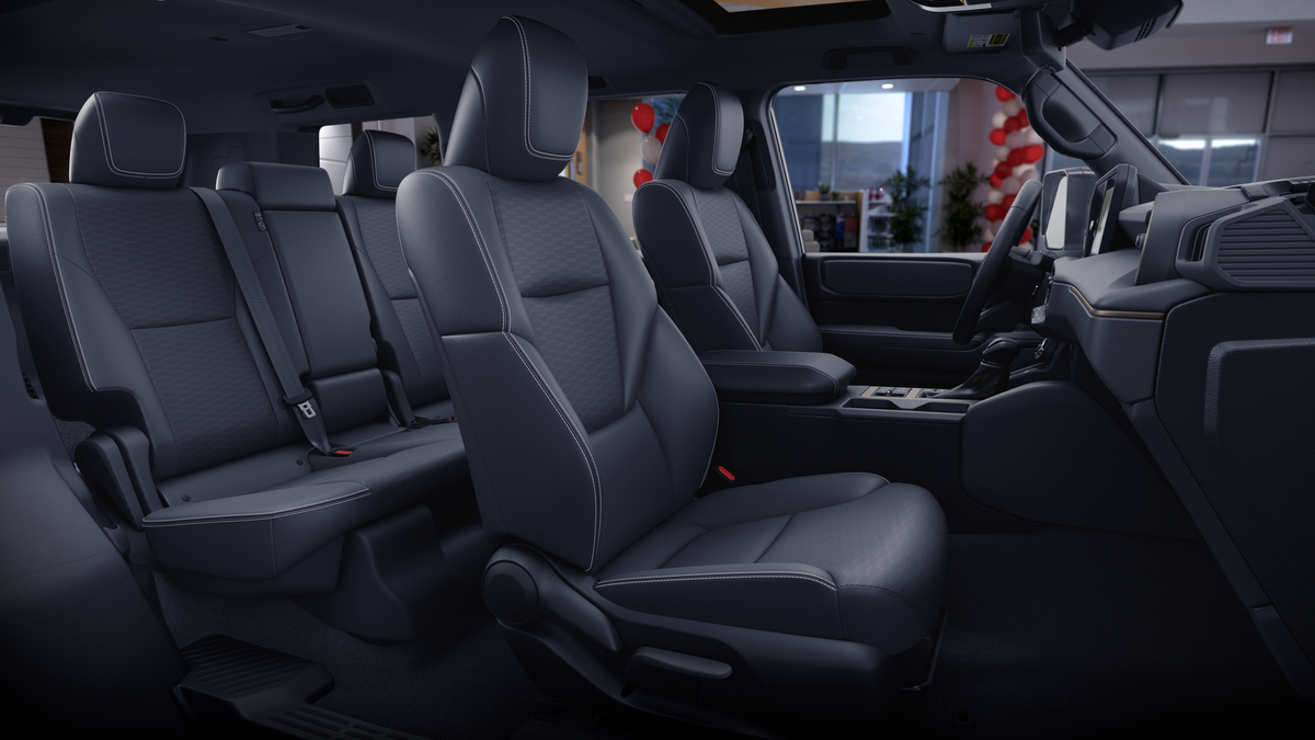 2026 Toyota Land Cruiser 4WD (Natl)