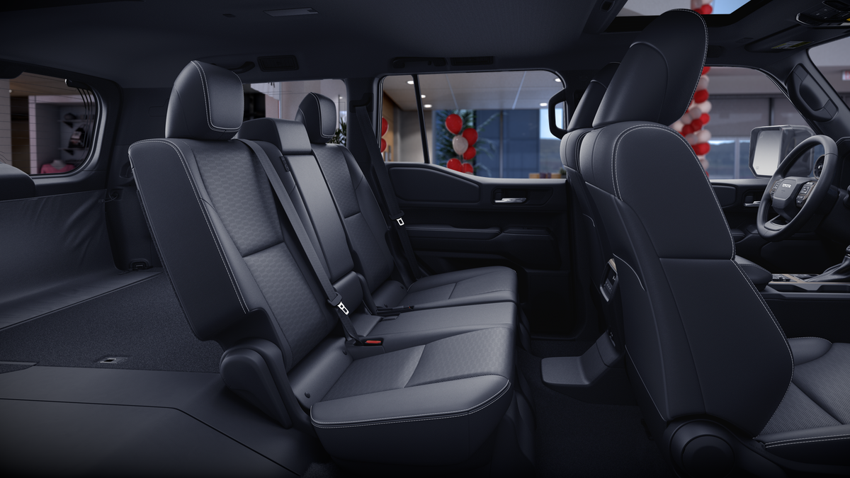 2026 Toyota Land Cruiser 4WD (Natl)