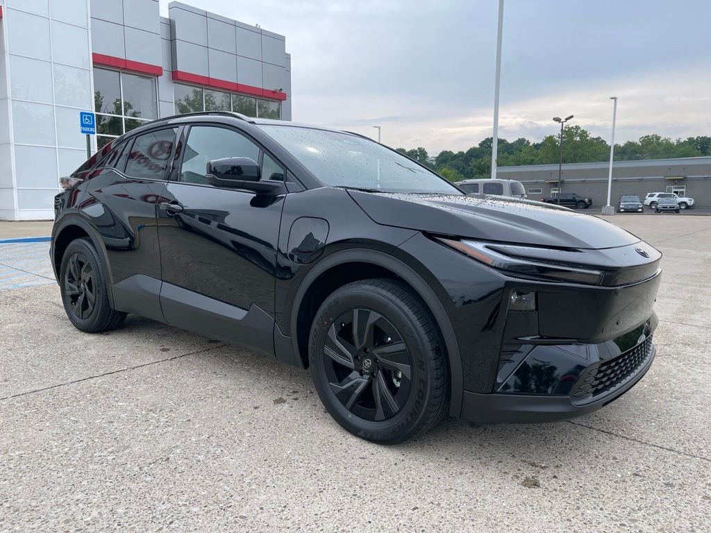 2026 Toyota C-HR SE