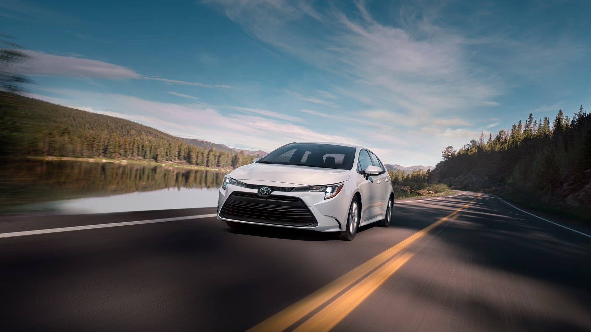 New 2027 white Toyota Corolla for sale in Parkersburg, WV